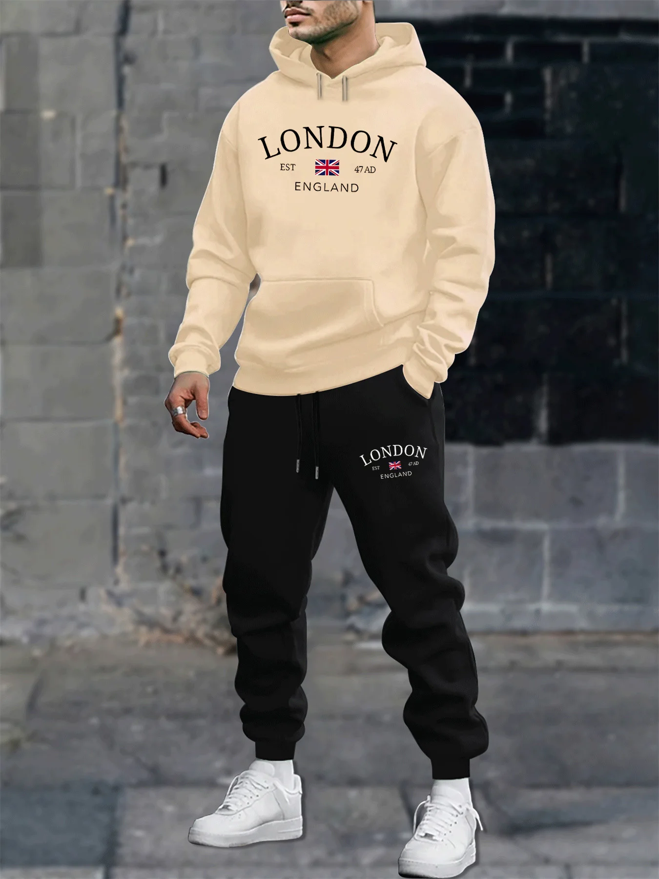 

A hooded sweatshirt set and loose thick-soled trousers, men's autumn and winter casual wear