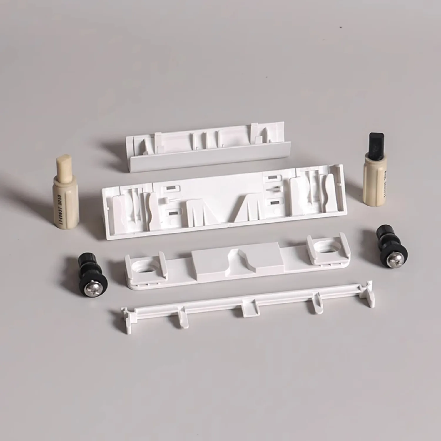 

Демпфер сиденья унитаза, совместимый с Kohler Richee 4087 4088, шарнирный кронштейн, монтажные винты с мягким закрыванием оси, комплект базовых разъемов