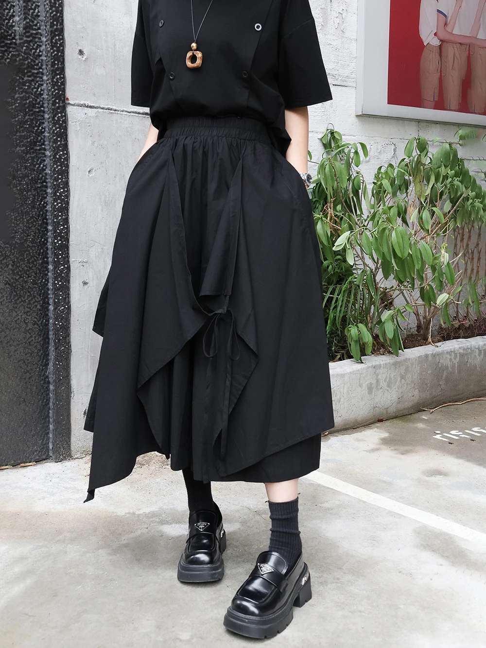 

250307 High Elastic Waist Black Irregular Bandage Calf-Length Pants New Trousers Women Fashion Tide Spring Summer 2025