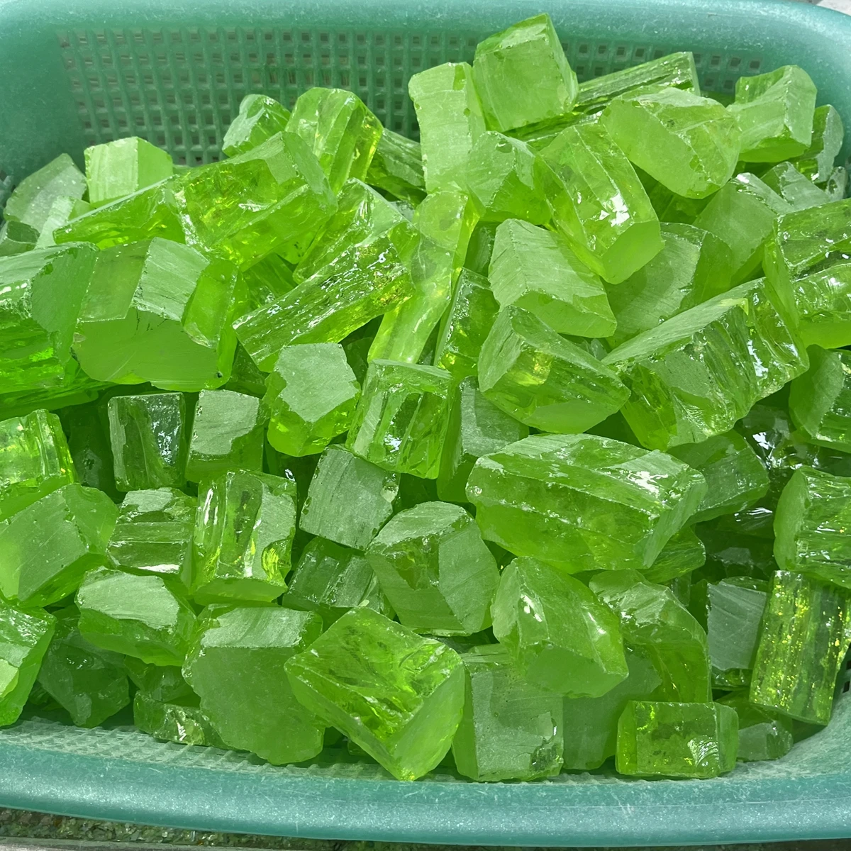 

Бесплатная доставка 500 г/лот яблоко-зеленый аквамарин желтый красный розовый кубический цирконий необработанный камень на продажу