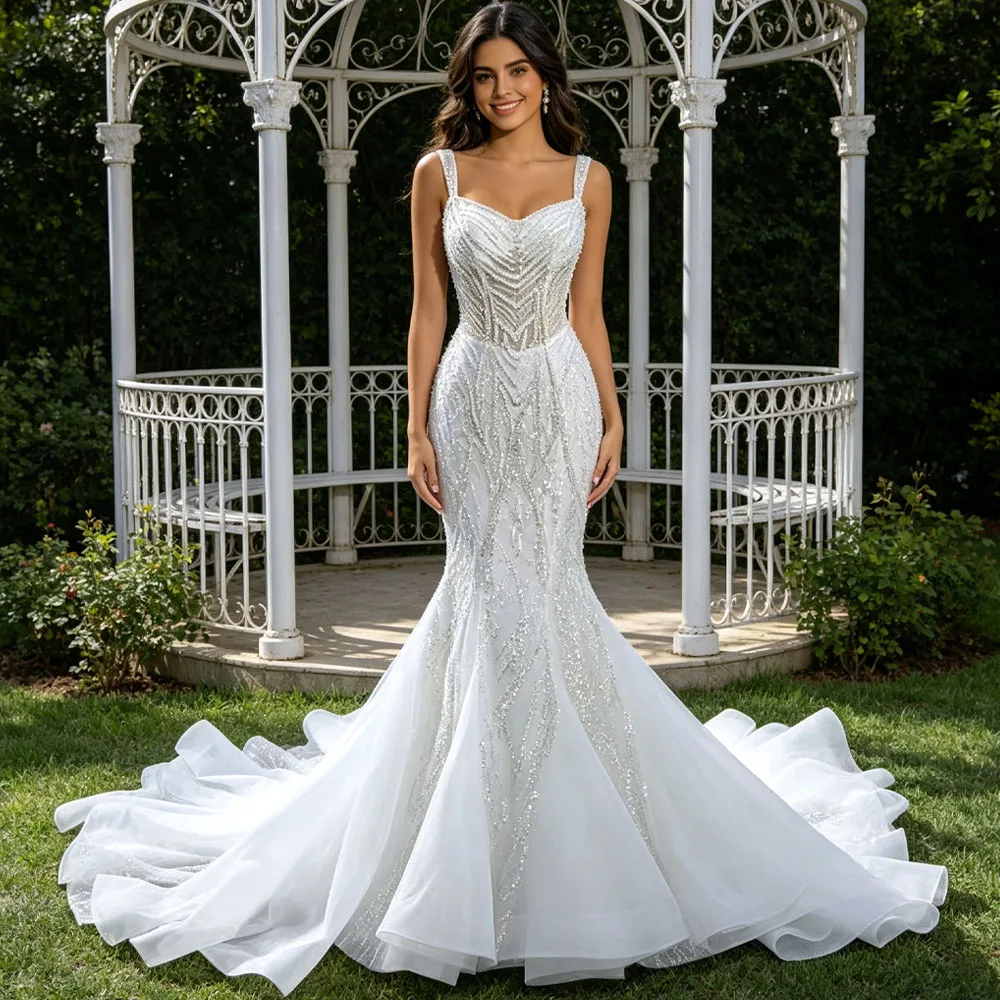 Charming Mermaid Bridal Dress Spaghetti Straps Sleeveless Lace Up Back Sequined Wedding Dress