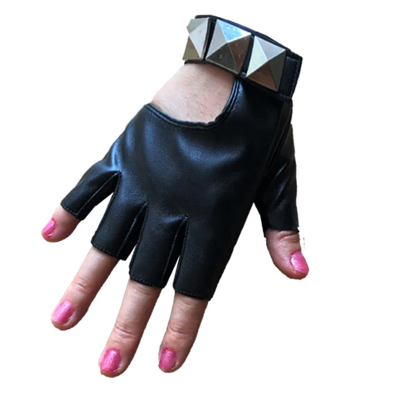 

Sexy Men Women Metal Rivets Punk Nightclub Hip Hop Show Photography Pole Dance Mitten Half Finger PU Leather Driving Glove M28