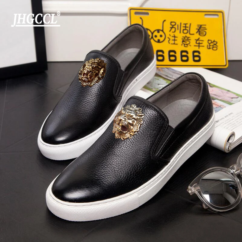 ยี่ห้อ Casual รองเท้าผู้ชาย Designer Luxury cowhide รองเท้าผ้าใบรองเท้าหนังผู้ชายรองเท้าสเก็ตบอร์ดสีขาว A16