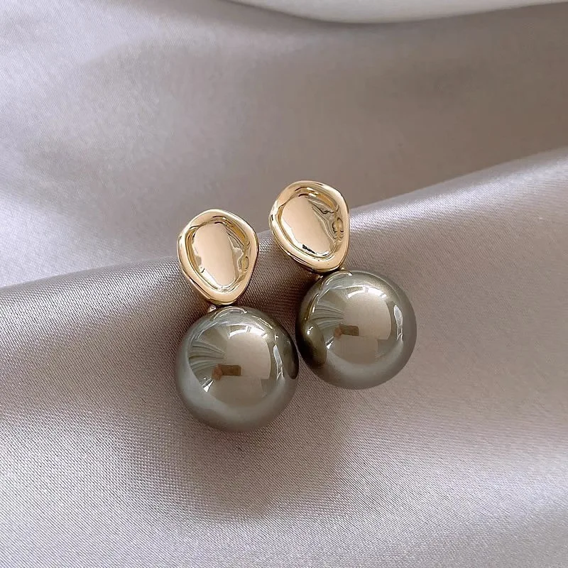 925 Silver Needle Korean Fashion Grey Pearl Earrings For Women Jewelry 2026 Trending New Luxury Women's Stud Earrings Pendientes