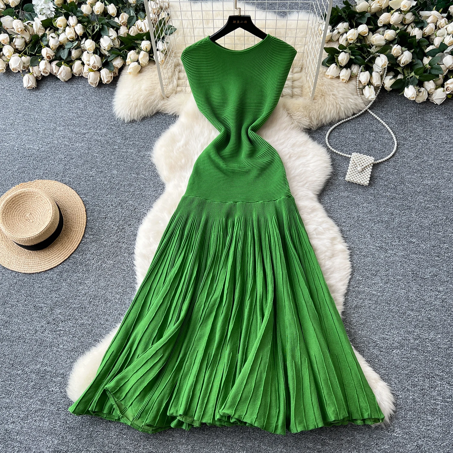 

ALPHALMODA 2025 New, Sleeveless, Knitted Dress, Patchwork, Pleated Splicing, Slim-fitting Long Dress, for Women