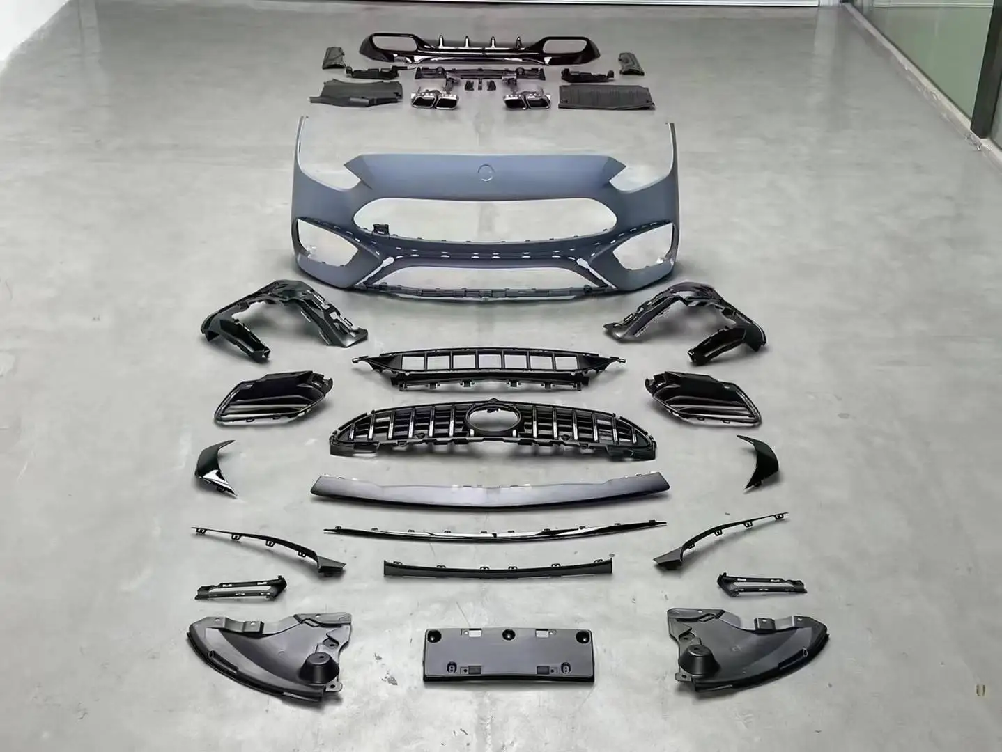 مجموعة ترقية المصد الخلفي للشفة الأمامية الجديدة للحلق الخلفي للفئة C A-MG 206 C63 طقم الجسم الرياضي مع ضمان لمدة 12 شهرًا #4