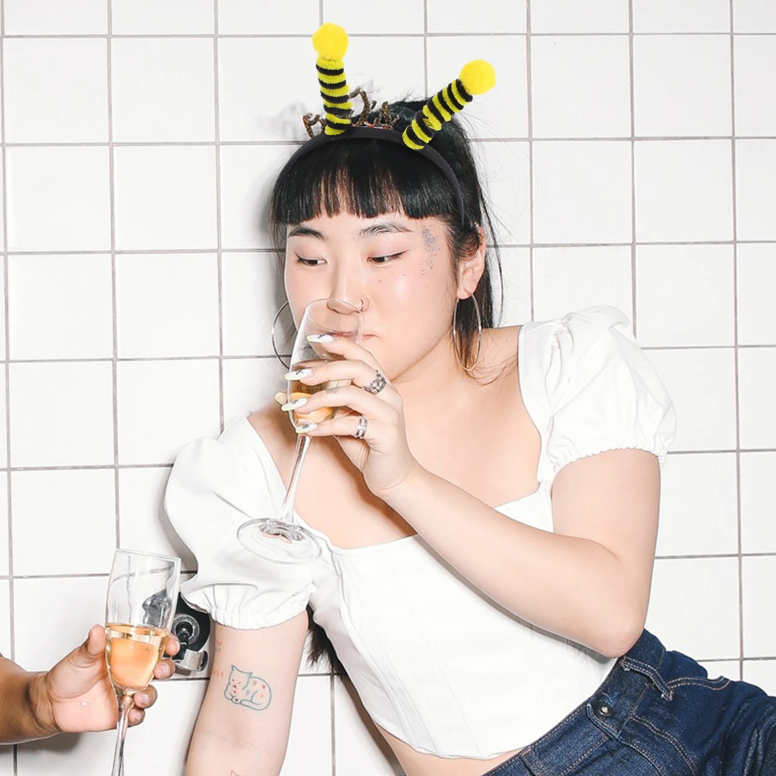 

Bee Beetle Headb Yellow Short Antlers Birthday Party Hat Creative Design Insect Costume Halloween Accessory Lightweight