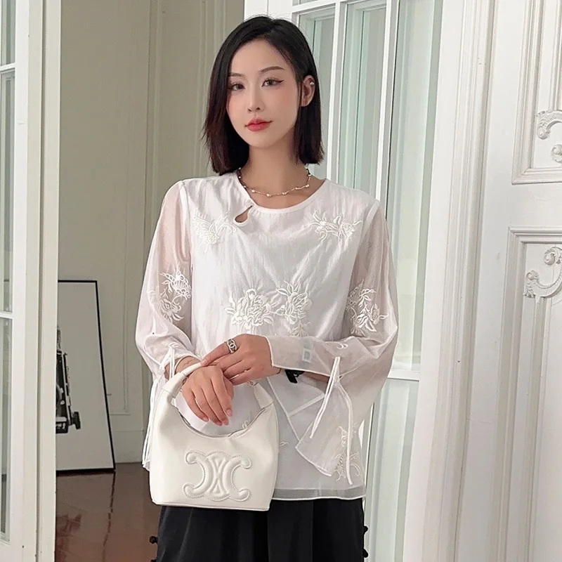 Chinese Style Embroidered Cheongsam Shirt Round Neck Slit Long Sleeve Spring Autumn Vintage Women\'s Clothing Chic Fairy Blouse