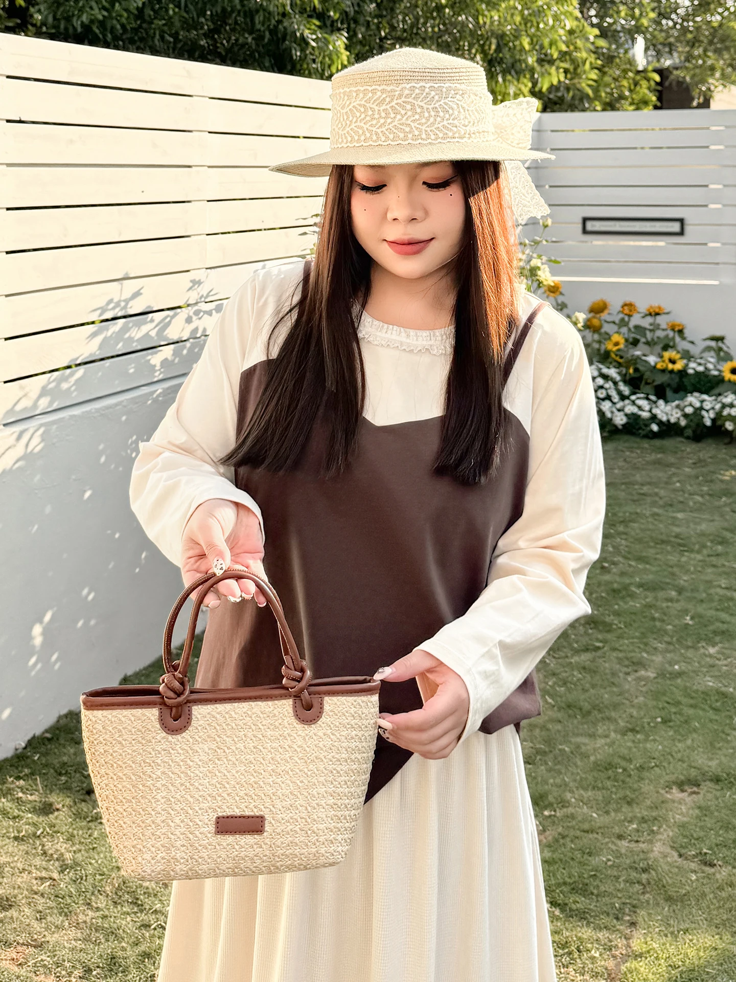 

Женская футболка больших размеров с кружевными вставками, цветными блоками, длинными рукавами, круглым вырезом, комплект из двух предметов, весенняя модная повседневная хлопковая блузка