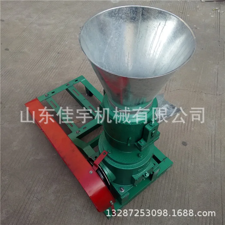 Corn stalk feed pellet machine Small pellet feed machine Gasoline type feed granulation equipment