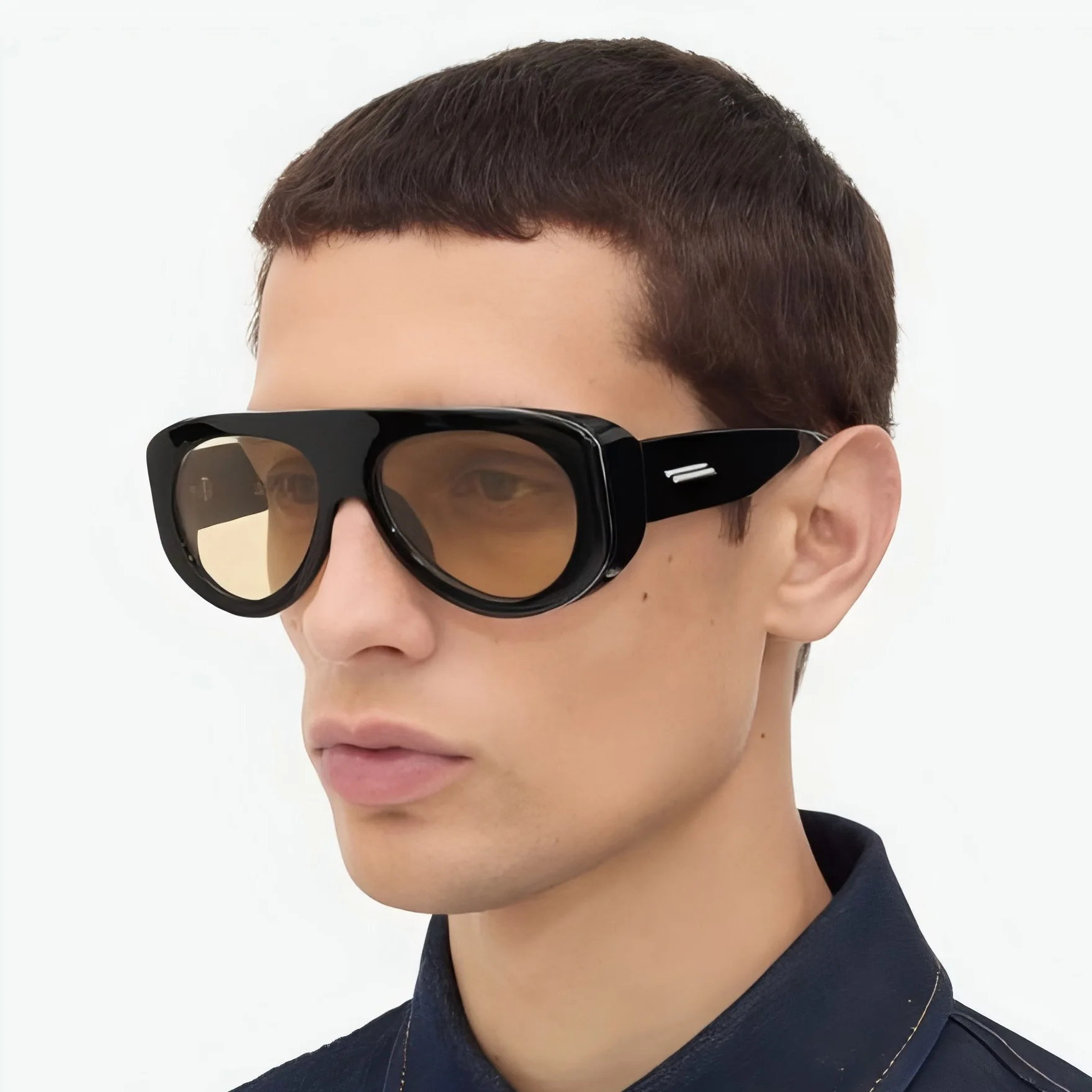 Oversized Cat Eye S…