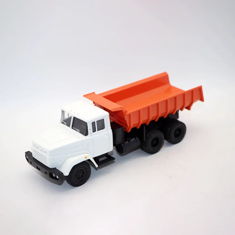 

Старый запас, масштаб 1:43, KRAZ 6510, дизельный грузовик, самосвал, модель автомобиля из сплава, коллекция статических дисплеев, сувенирные украшения, подарок