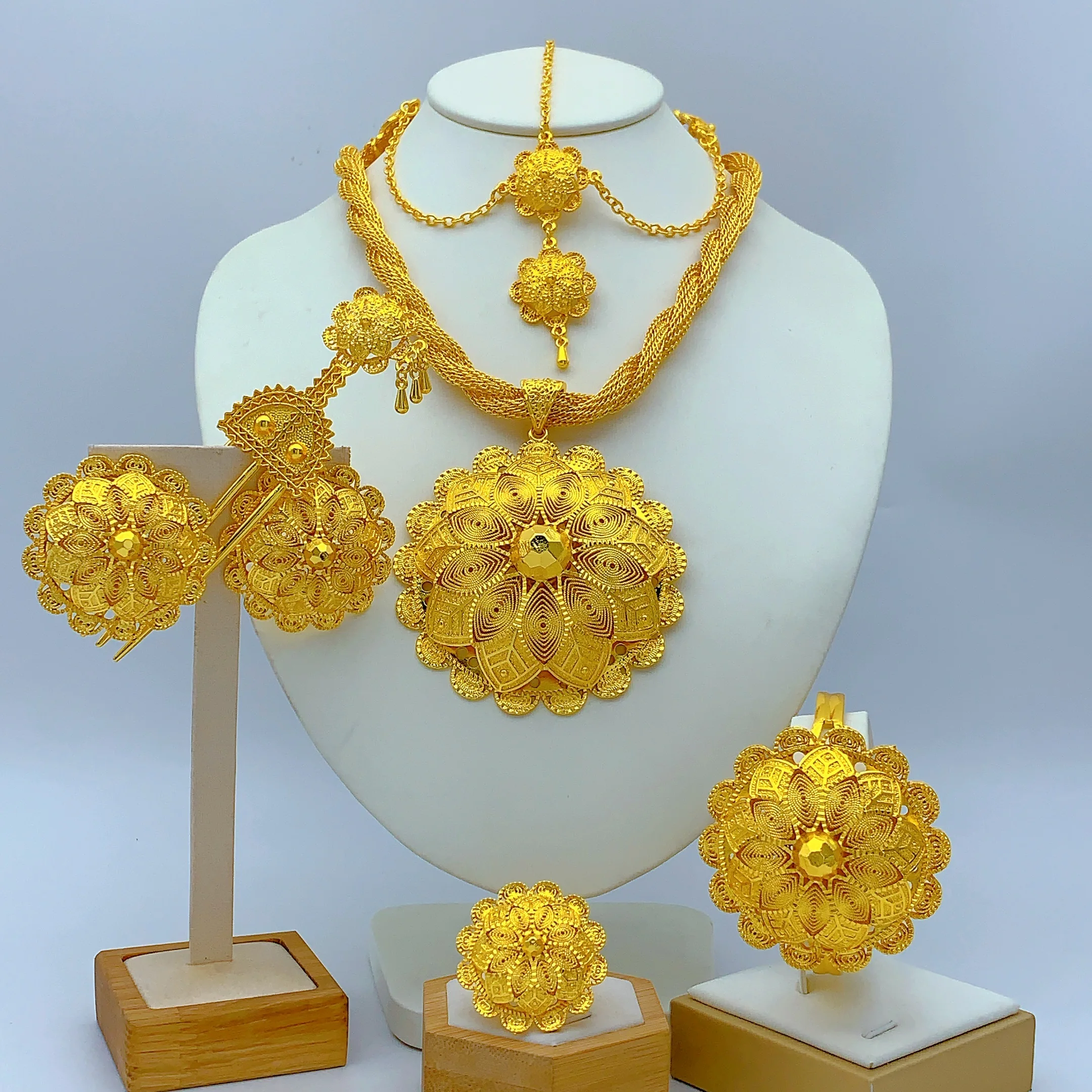 Ethiopian 24k Gold Plated 6PCS Jewelry Set For Woman Dubai African Indian Big Pendant Necklace Wedding Engagement Gifts