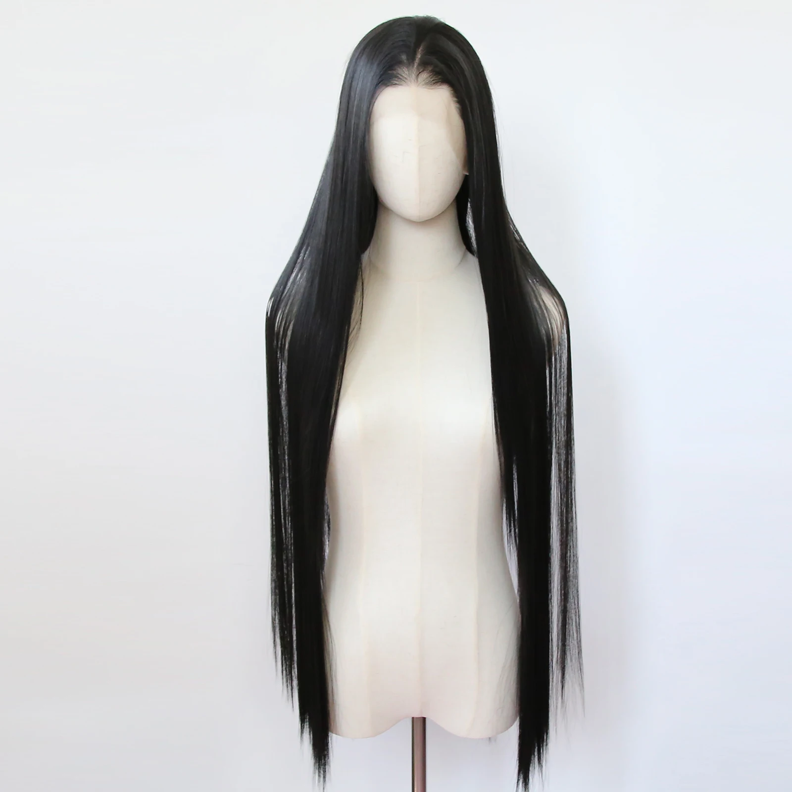 Wig sintetis renda depan hitam Natural 40 inci Wig sintetis depan renda hitam Jet panjang lurus Wig alami pra pencabutan garis rambut