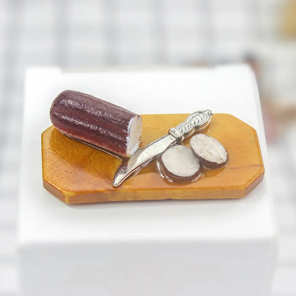 Accessori in miniatura per casa delle bambole 1/12 Mini tagliere per melanzane Simulazione modello alimentare giocattolo per la decorazione della casa delle bambole