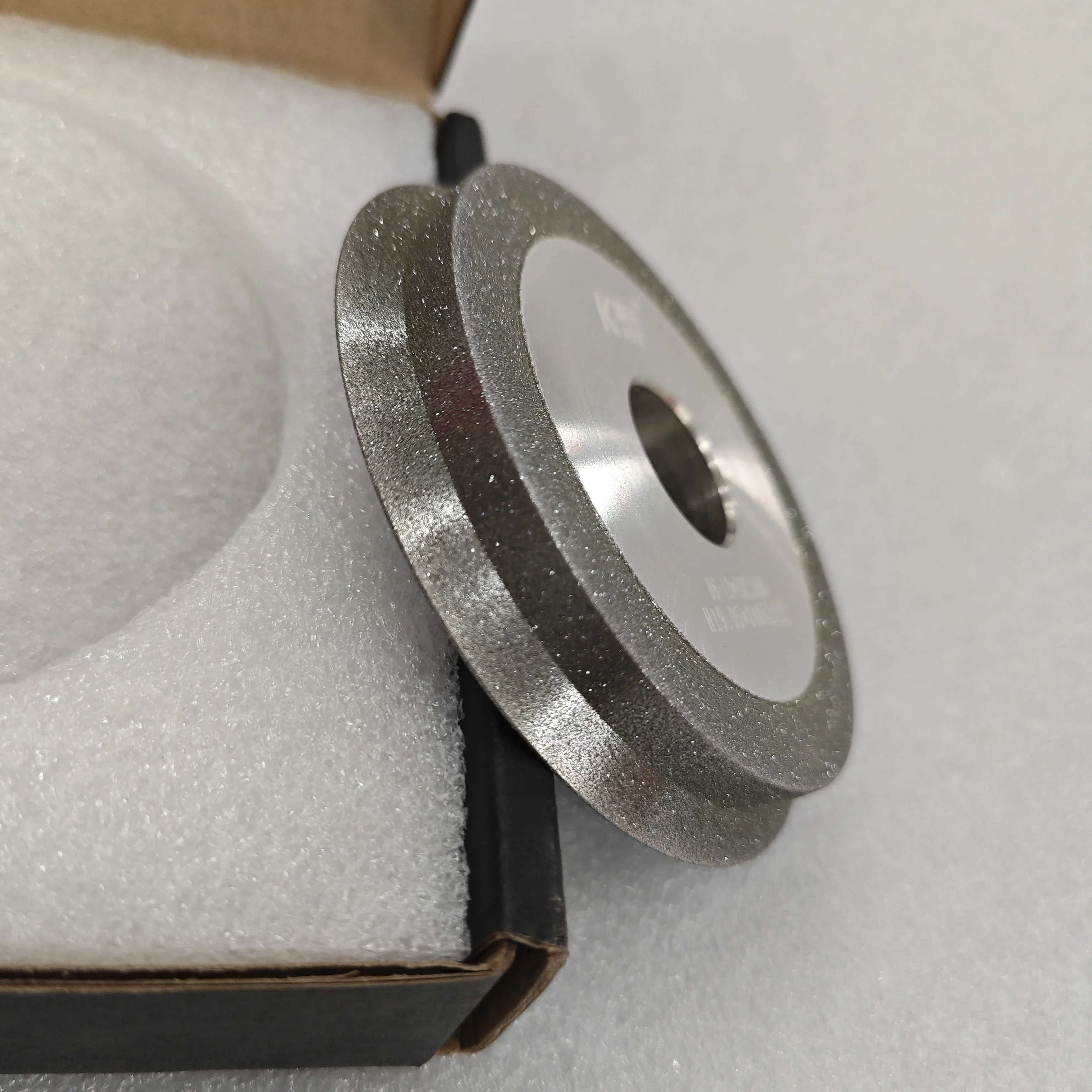 SDC300 Diamond Grinding Wheel 6-13mm | For End Mill Grinder Grinding Machine 80D20H10T / 80D19H10T