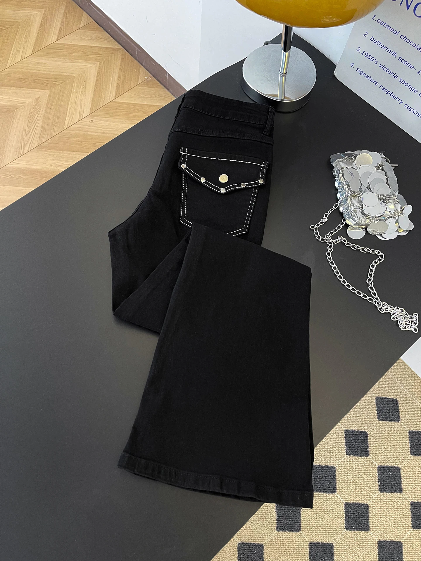 

Rivet Decorated Flared Jeans Women's Bla Waed Slimming Floor-Length Pants High Waist Bell Bot Comfortable Breathable