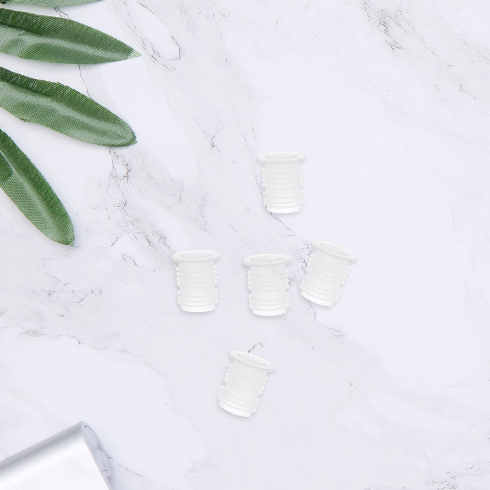 

100pcs Plastic Bottle Stoppers Leak Proof Seal For Plant Boxes Flower Pots Home Catering Industrial Fields Replacement Caps