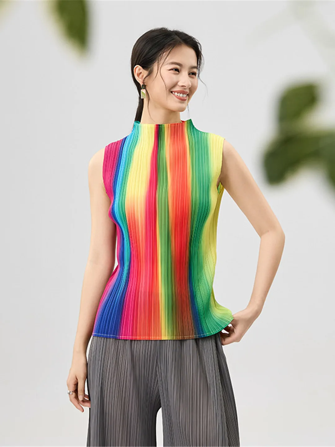 

Модный плиссированный свободный жилет с длинными рукавами для женщин, летняя новинка, повседневный облегающий топ из полиэфирного волокна, повседневный жилет