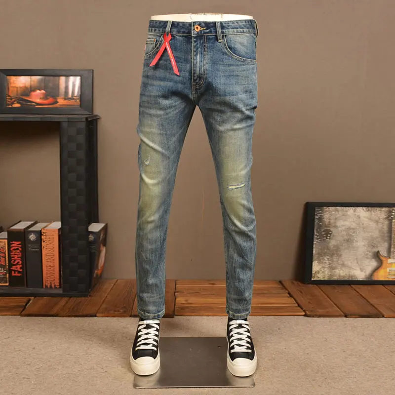 

Designer jeans da uomo di moda High Street retro blue stretch slim fit jeans with straps da uomo patchwork pencil pants