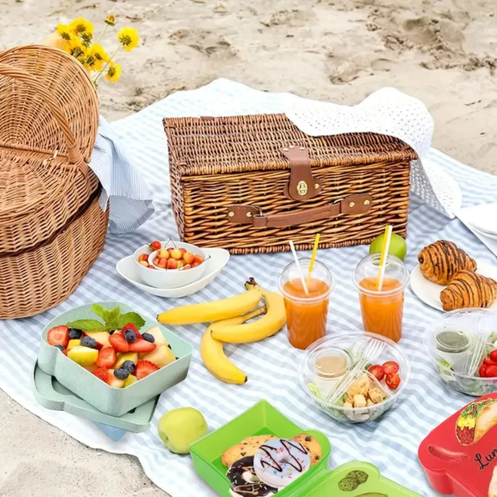 4 sztuki / zestaw Przenośne pudełka na lunch wielokrotnego użytku Bento Sandwich z pokrywką Kuchenka mikrofalowa i możliwość mycia w zmywarce