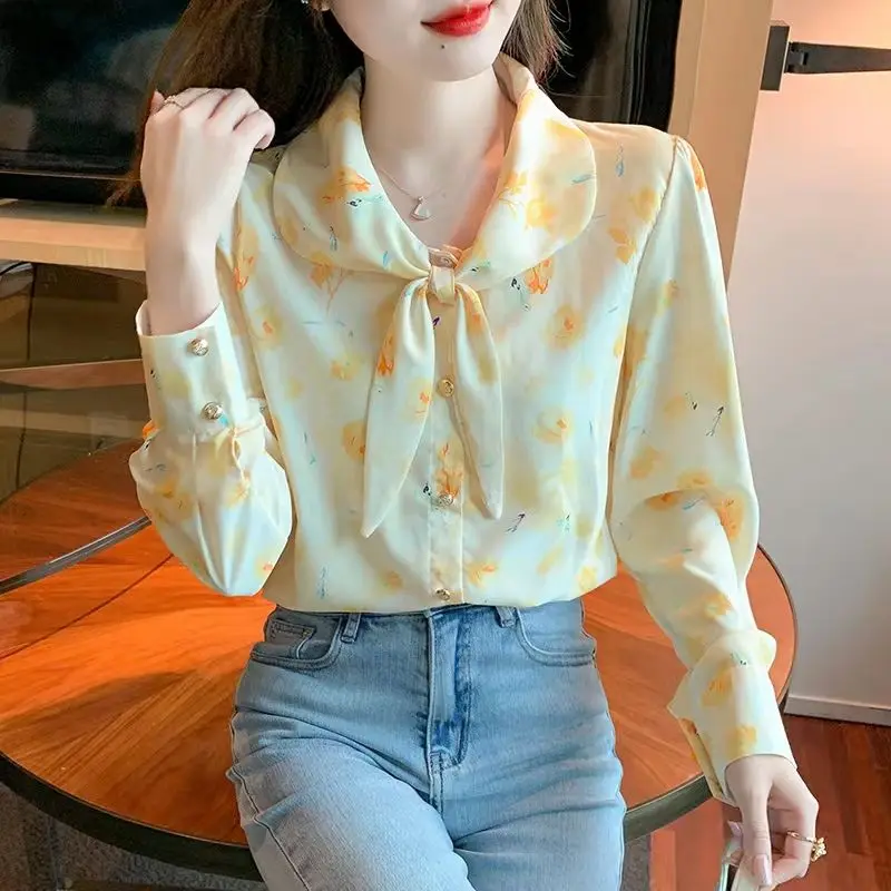 

2024 Spring Autumn Women Retro Floral Print Loose Shirt Female Bow Long Sleeve Shirt Ladies Single Breasted Casual Blouses E692