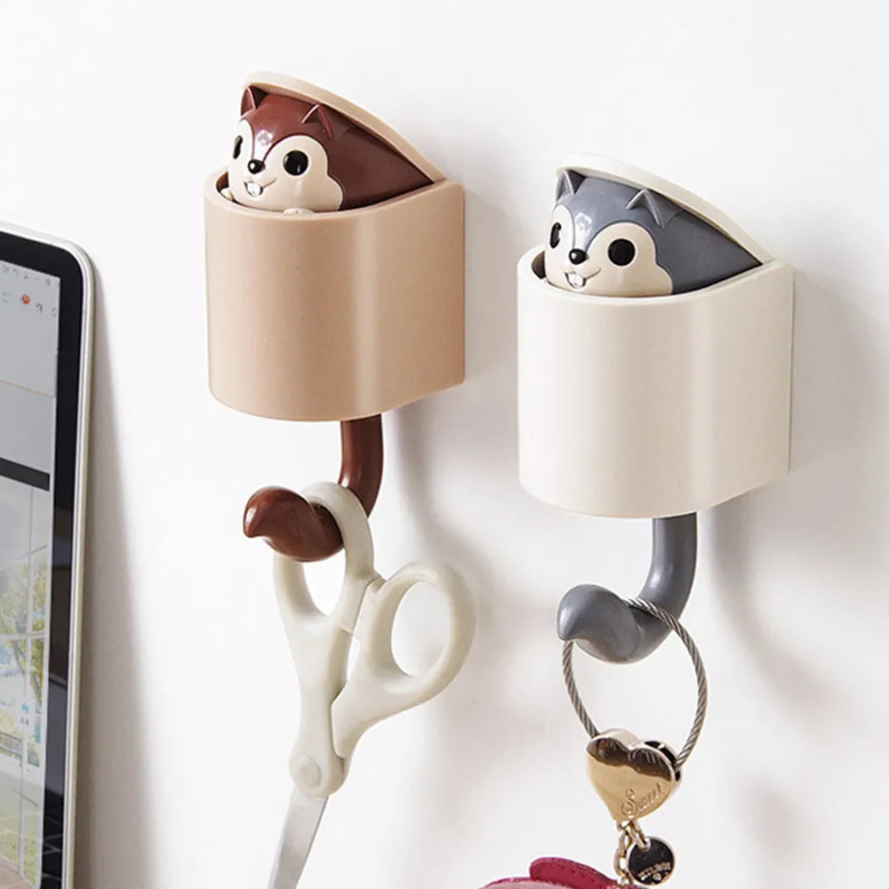 Cartoon Squirrel Hook Creative  Animals Hanger Cute Key Umbrella Towel Cap Coat Rack Wall Decoration Free Punching Wholesale