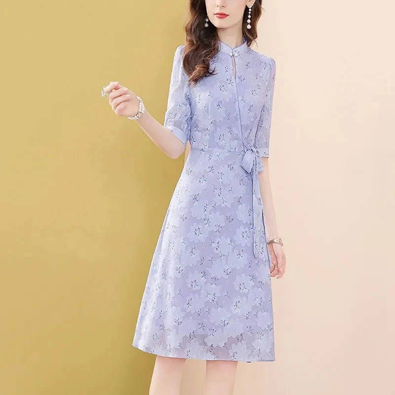 Broken flower dress spring and summer 2022 new feminine temperament slim medium long small cheongsam