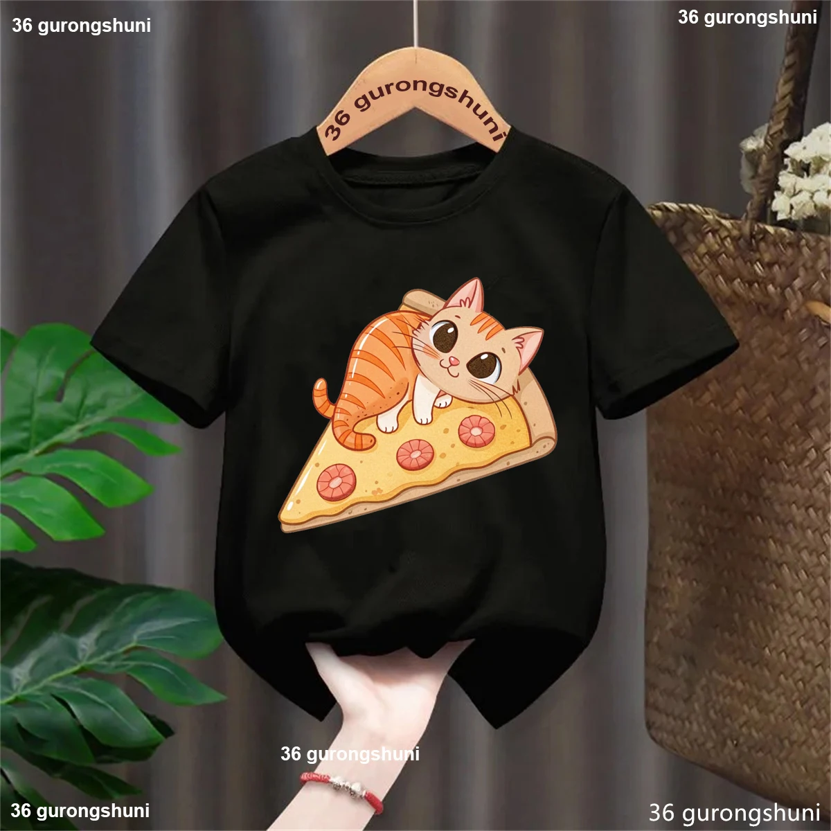 

Italian Brainrot Meme Cat shrimp lying on pizza funny t shirt girls/boys kawaii kids clothes summer short sleeve t-shirt