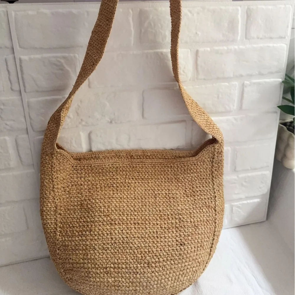 

2026 New Fashionable Beach Vacation Handmade Hook Lafite Woven Single Shoulder Bag Summer Versatile Women's Simple Crossbody Bag