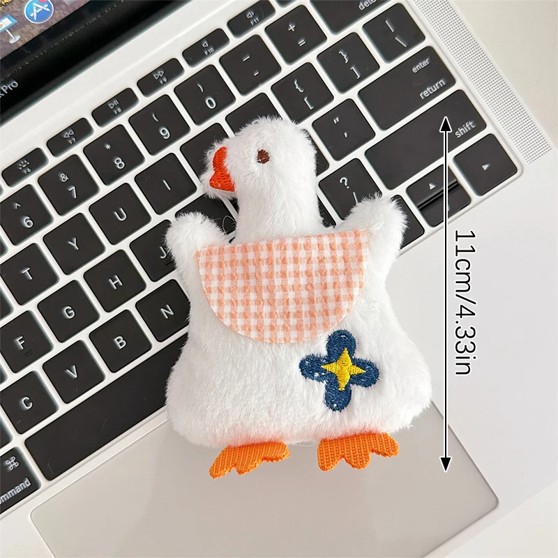 Cartoon Plush White Goose Brooch Stuffed Doll Keychain Pendant Coat Sweater Scarf Badge Pins Bag Decor