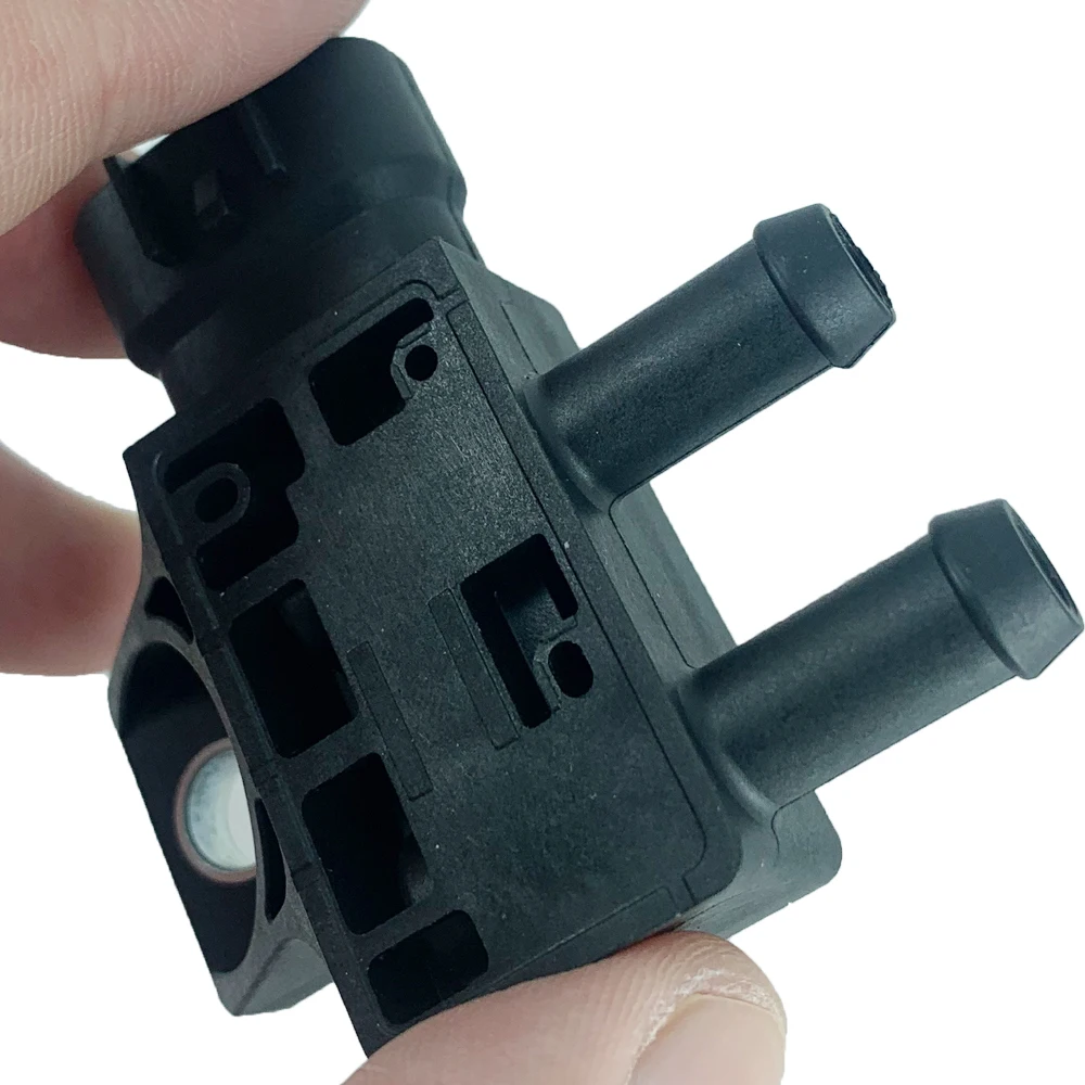 いすゞD-MAX damx mux排気dpf差圧センサー8983314120排気圧力センサー