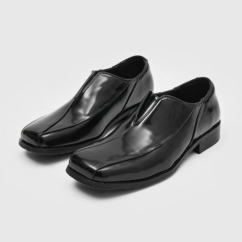New Business-style Men Debis Shoes Black Shiny Casual One-piece Pointed-toe Loafers Social Shoes Brand Sizes 38-46 Men Shoes