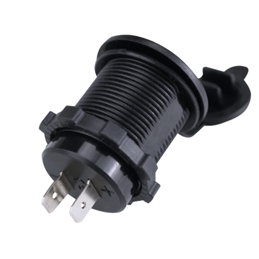 

Dual USB Car 5V 31A Waterproof Cigarette Lighter Socket Black Motorcycle Gadgets Dual Port 12 24V Vehicle Car