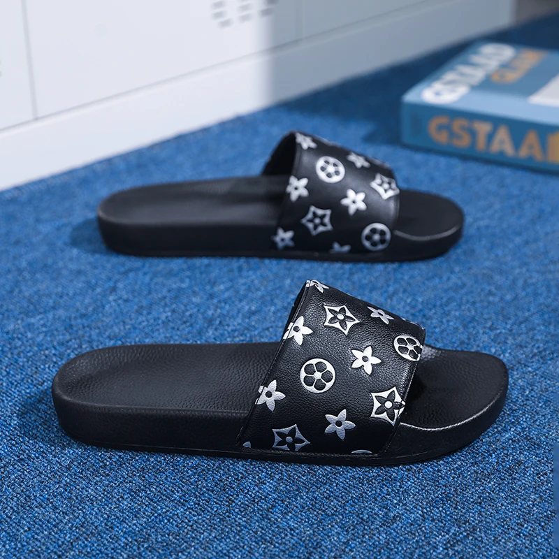 

Summer men's slippers fashion non-slip wear sandals comfortable sandals indoor and outdoor slippers plus size men's slippers 47