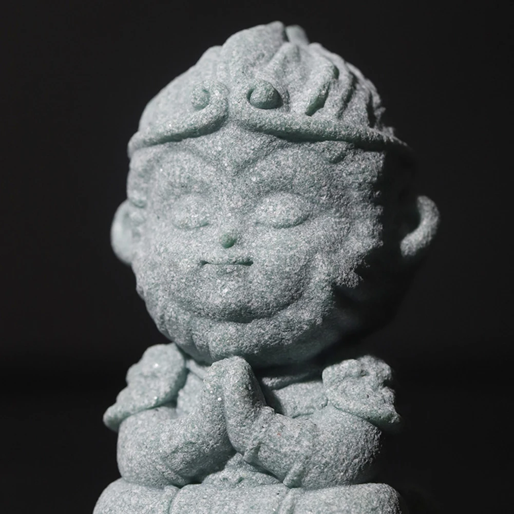 Pequeno macaco rei modelo mesa de resina sun-wukong decoração wukong estátua de buda mito chinês wukong decoração para casa zen decoração