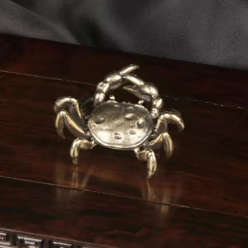 

Exquisite Solid Brass Crab Figurine Vintage Desktop Sculpture Living Room Decor