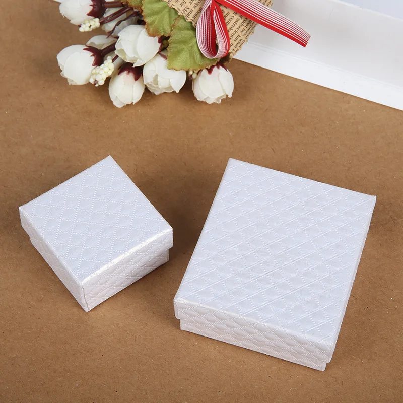 

High-end ring box, white earring box, pendant set, decorative box