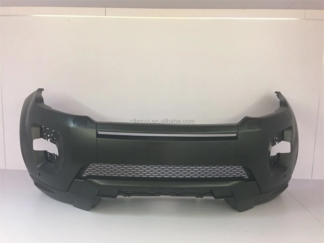 For Range rover Evoque 2012-2015 Dynamic L538 with black or sliver strip front bumper  LR072260 LR064619 bumper