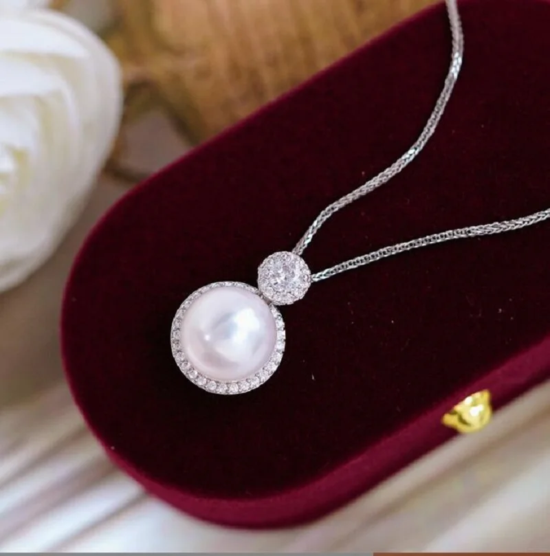 Charming Set Of 18