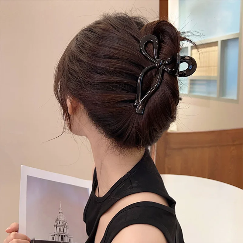 1pc New Jelly colored Bow Grip Clip, Back of Head Disc Hair, Shark Clip Feeling, Simple Large Hairclip Grip Clip image 3