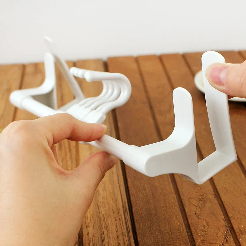 Kitchen Hanger Rack Plastic Toilet Paper Roller Stuck on Board Under Cabinet Hooks Removable 5pcs Hooks Hanger Behind Door Racks