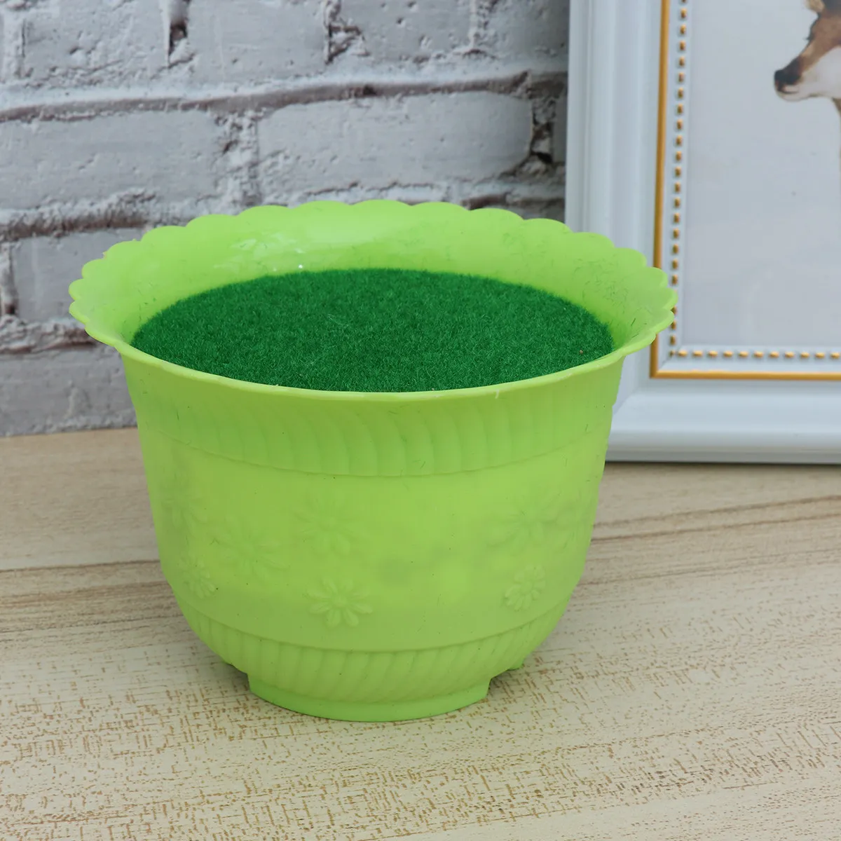 1Pcs Floral Flower Mud Pot Base with Realistic Simulation Turf Safe Non Toxic Odor Free Craft Material for DIY Flower