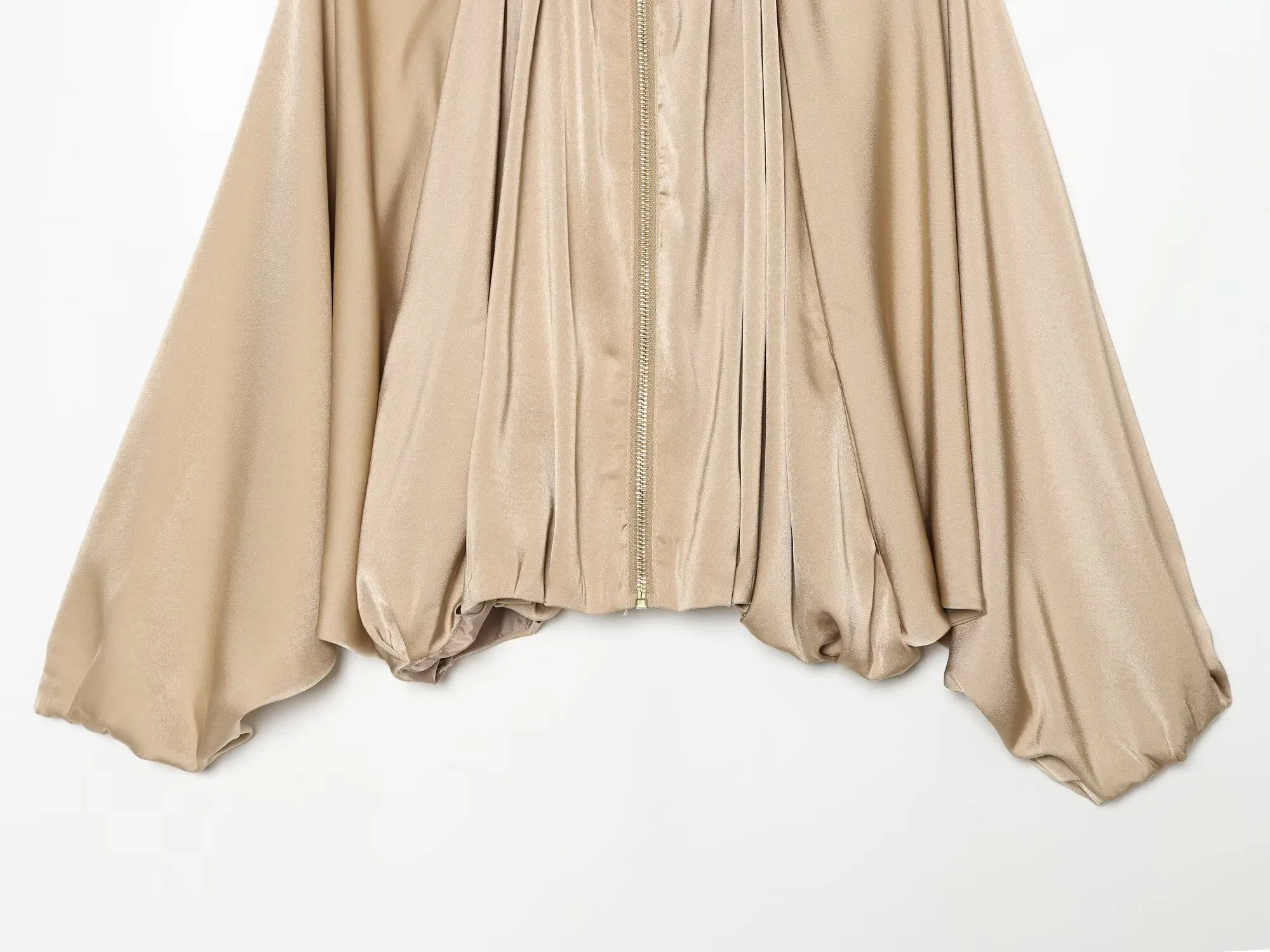 KONDALA Damen Casual Satin Bomberjacke Trendige High-Street Reißverschlussjacke Neu 2026 Frühherbst Elegante Schicke Puffärmel-Jacke – Detail 4