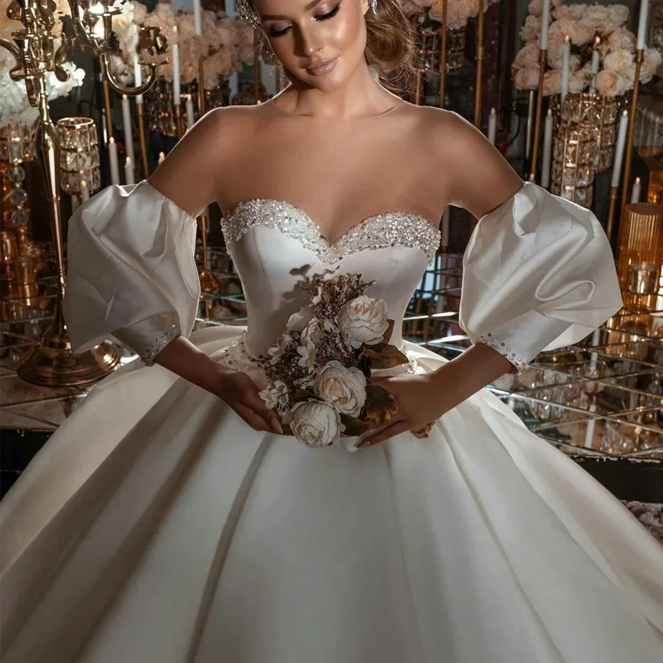 Elegante weiß/elfenbeinfarbene Ballkleid-Hochzeitskleider 2025, Laternenärmel, Illusion, Perlenstickerei, Brautkleider, Kapellenzug, Vestidos de Novia