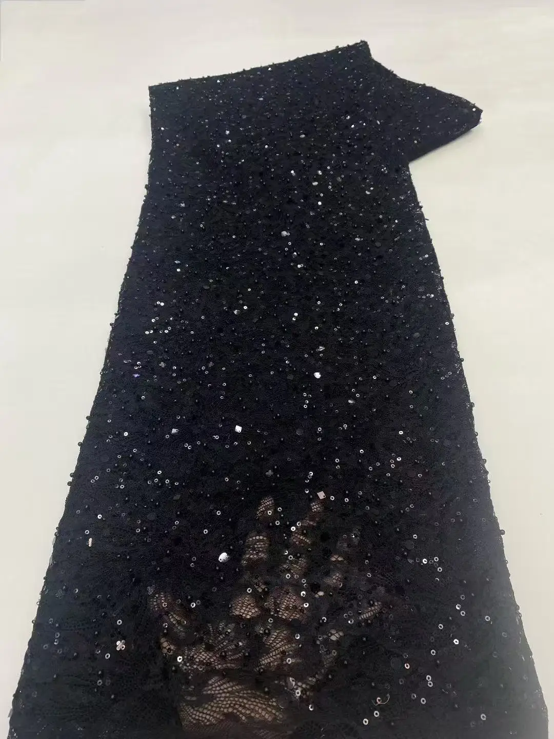 

5 ярдов африканская роскошная тюлевая кружевная ткань с французскими бусинами, нигерийские блестки, высококачественное сетчатое кружево для свадьбы, 2025 г.