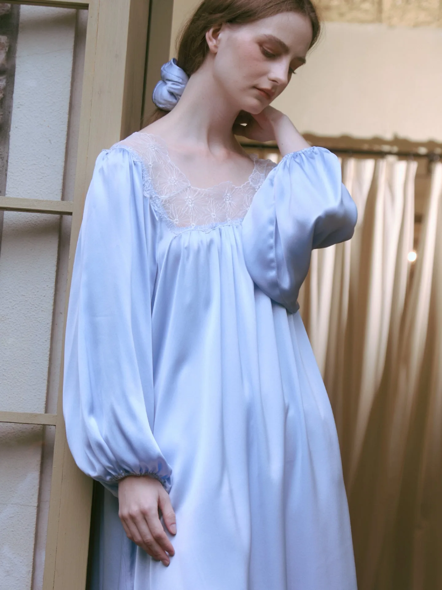 2026 Luxury Women's Mulberry Silk Nightdress Lightweight Lace Trimmed Long Pajamas with Square Collar for Ultimate Comfort