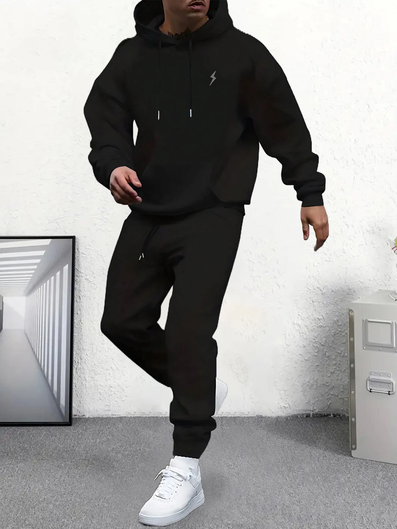 

Men's 2 Piece Outfits, Lightning Logo Pullover Hoodie & Solid Black Jogger Pants Tracksuit