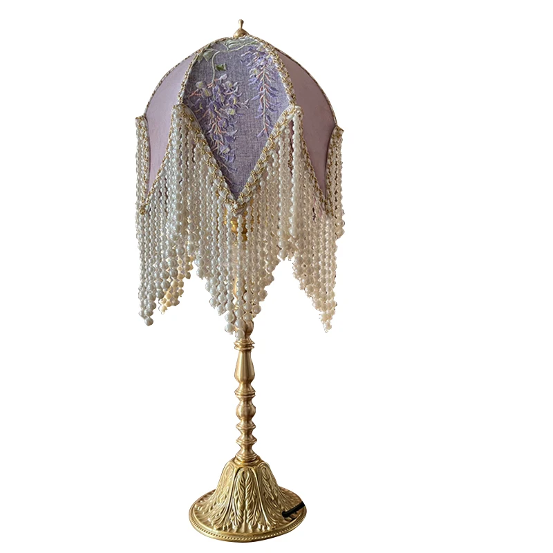[Wisteria] Retro table lamp All copper bedside decoration three-dimensional embroidered bedside table lamp