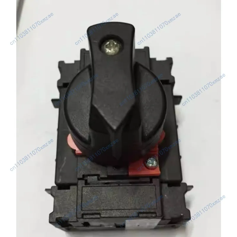 

Accessories: Solar inverter DC isolating rotary switch MDC1A-025-600, tested OK